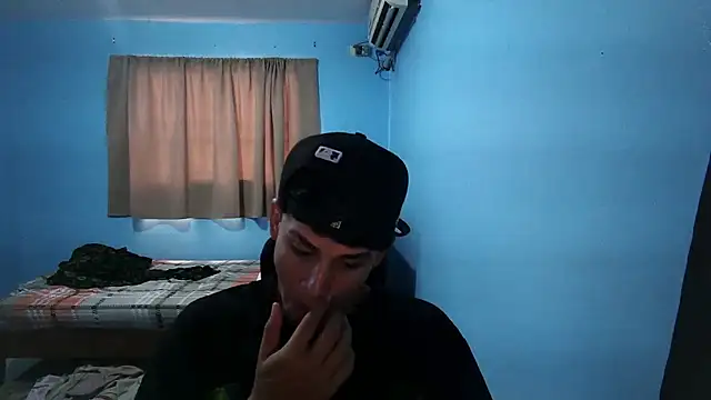 Snapshot of Jaket_lovers chatting on September 9, 2025, 6:28 pm Jaket lovers online show from September 9, 2025, 6:28 pm