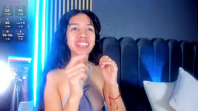 Snapshot of Gina_77 chatting on November 13, 2025, 12:31 pm Gina 77 online show from November 13, 2025, 12:31 pm