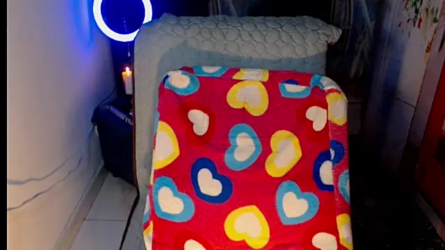 Milf Valeria online show from October 21, 2025, 2:27 pm