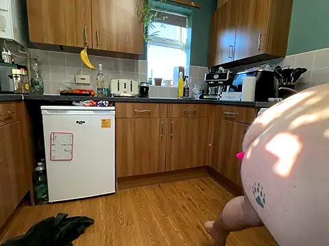 Dilfcam101 online show from September 22, 2025, 7:14 am