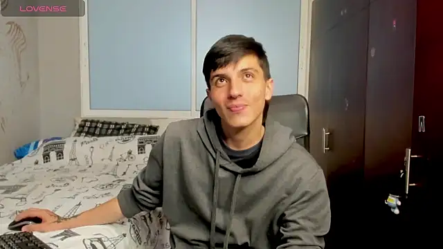 Snapshot of Noxx_starkK chatting on November 29, 2025, 1:39 am Noxx starkK online show from November 29, 2025, 1:39 am