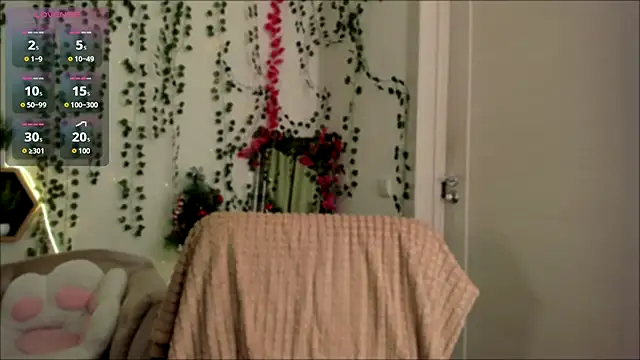 Snapshot of Rita_Wild chatting on December 20, 2025, 8:33 pm Rita Wild online show from December 20, 2025, 8:33 pm