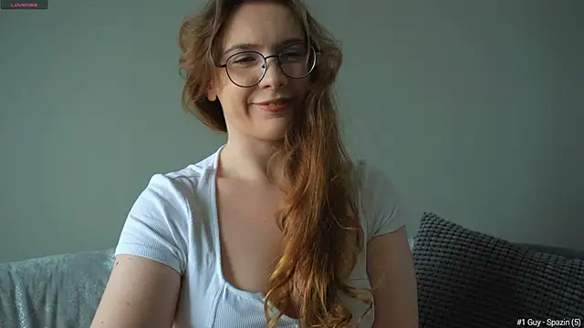 Snapshot of MissKatieBell chatting on July 18, 2026, 9:12 pm MissKatieBell online show from July 18, 2026, 9:12 pm