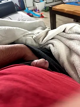 Snapshot of carapace31 chatting on November 23, 2025, 9:52 am carapace31 online show from November 23, 2025, 9:52 am