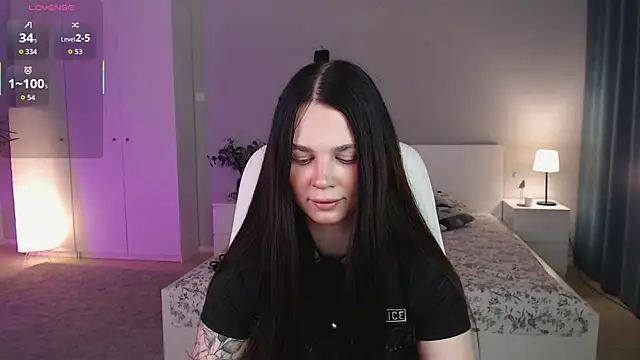 Snapshot of Michela_Fruet chatting on October 2, 2025, 1:09 am Michela Fruet online show from October 2, 2025, 1:09 am