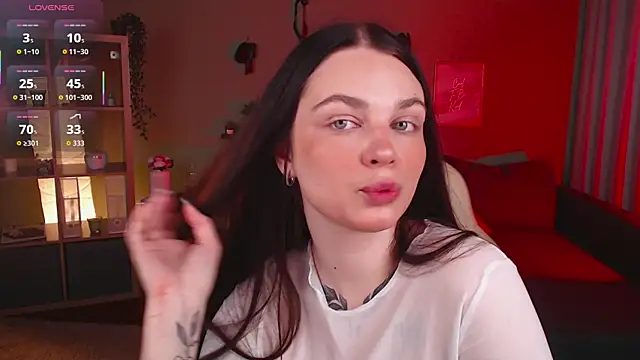 Snapshot of Michela_Fruet chatting on October 7, 2025, 1:06 am Michela Fruet online show from October 7, 2025, 1:06 am