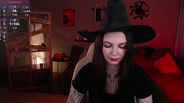 Snapshot of Michela_Fruet chatting on October 24, 2025, 1:04 am Michela Fruet online show from October 24, 2025, 1:04 am