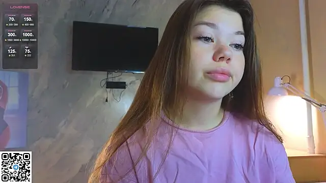 Snapshot of miss_bubbles_ chatting on November 3, 2025, 12:38 am miss bubbles online show from November 3, 2025, 12:38 am