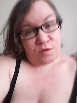 AnniDiMoni online show from November 14, 2025, 5:22 am