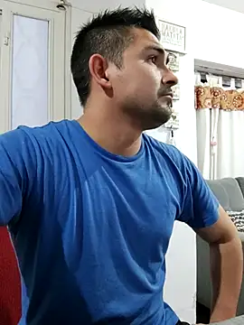 Bradd 32 online show from September 16, 2025, 2:23 am