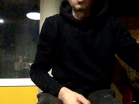 adiluci1 online show from November 30, 2025, 3:07 am