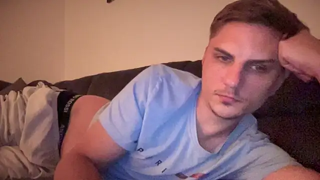 Sweetbooy90 online show from May 17, 2026, 9:04 pm