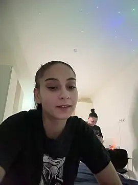 Snapshot of FemmeAffair chatting on February 6, 2026, 8:16 pm FemmeAffair online show from February 6, 2026, 8:16 pm