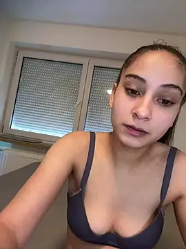 Snapshot of FemmeAffair chatting on February 12, 2026, 2:28 pm FemmeAffair online show from February 12, 2026, 2:28 pm