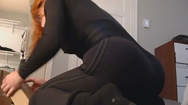 hungbottom603 online show from January 11, 2026, 11:44 pm