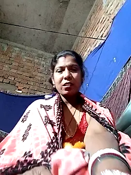 Snapshot of Savita992 chatting on November 29, 2025, 8:58 am Savita992 online show from November 29, 2025, 8:58 am