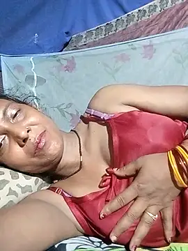 Snapshot of Savita992 chatting on May 26, 2026, 6:06 pm Savita992 online show from May 26, 2026, 6:06 pm