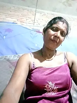 Snapshot of Savita992 chatting on June 27, 2026, 7:31 pm Savita992 online show from June 27, 2026, 7:31 pm