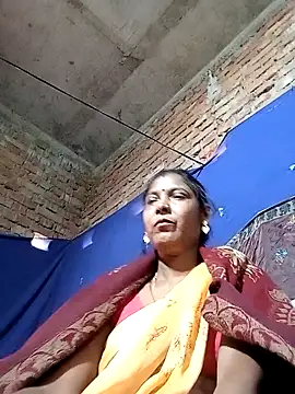 Snapshot of Savita992 chatting on December 15, 2025, 6:30 am Savita992 online show from December 15, 2025, 6:30 am