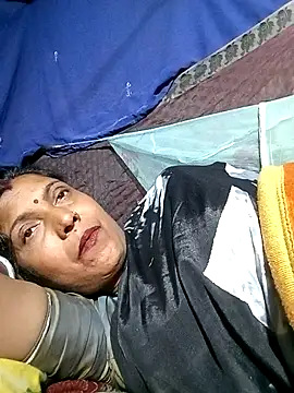 Savita992 online show from February 12, 2026, 2:06 pm