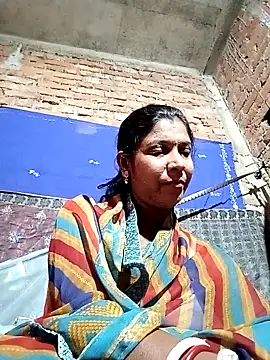 Snapshot of Savita992 chatting on November 13, 2025, 7:23 am Savita992 online show from November 13, 2025, 7:23 am