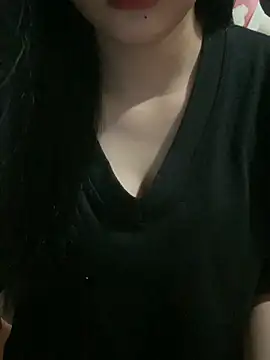 Snapshot of Linhtruong_ chatting on September 20, 2025, 4:17 am Linhtruong online show from September 20, 2025, 4:17 am