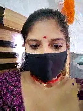 Snapshot of Daisygirl9 chatting on May 13, 2026, 9:38 am Daisygirl9 online show from May 13, 2026, 9:38 am