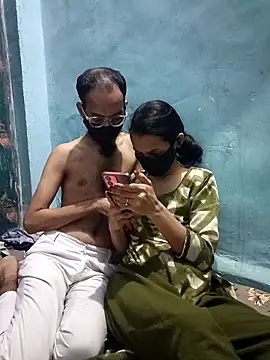 Snapshot of ursumita chatting on October 29, 2025, 7:13 pm ursumita online show from October 29, 2025, 7:13 pm