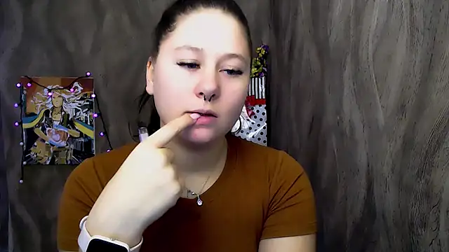 Linda S  online show from December 16, 2025, 2:21 pm