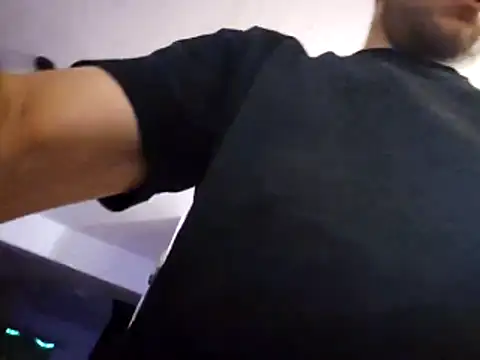 sloppytopkins online show from May 6, 2026, 8:51 am