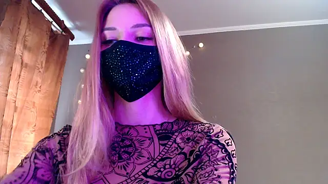 Iris lave online show from May 12, 2026, 2:12 pm