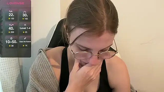 BustyKellyXXX online show from November 14, 2025, 10:30 am