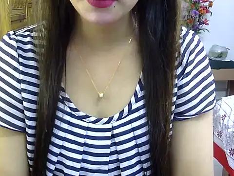 Snapshot of Obonti_2000 chatting on November 25, 2025, 4:18 pm Obonti 2000 online show from November 25, 2025, 4:18 pm