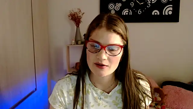 Snapshot of Camila-ventura chatting on February 5, 2026, 7:43 pm Camila-ventura online show from February 5, 2026, 7:43 pm