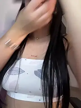 lucy grey25 online show from March 28, 2026, 4:41 pm