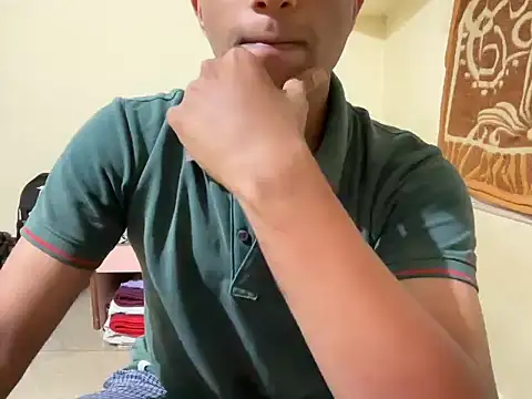 project085 online show from November 5, 2025, 3:37 pm