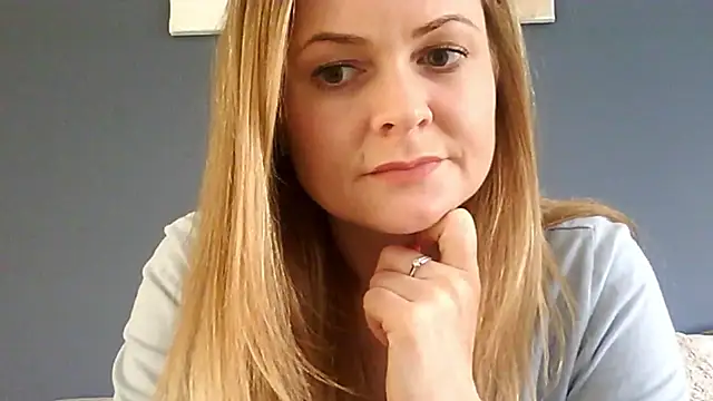 Ginger-bb online show from March 27, 2026, 8:26 am