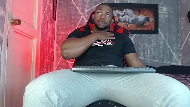 Snapshot of big_blackmen19 chatting on October 6, 2025, 1:01 pm big blackmen19 online show from October 6, 2025, 1:01 pm
