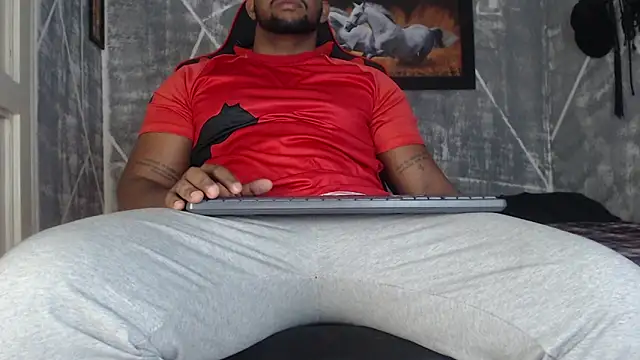 Snapshot of big_blackmen19 chatting on October 2, 2025, 1:03 pm big blackmen19 online show from October 2, 2025, 1:03 pm