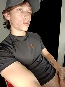 Snapshot of Logan_sixxer chatting on March 6, 2026, 4:40 am Logan sixxer online show from March 6, 2026, 4:40 am