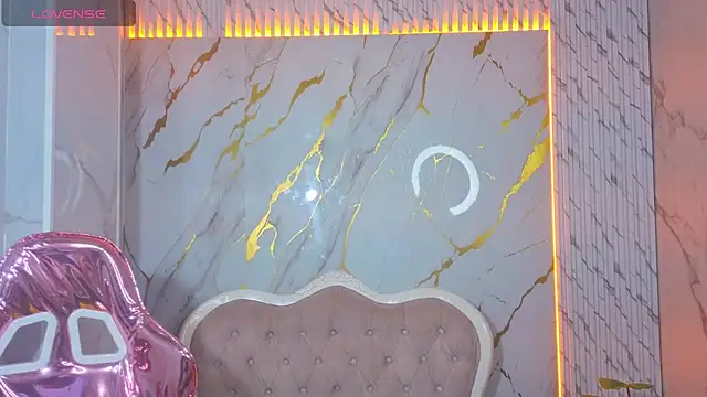  Mia sweet b online show from February 19, 2026, 1:19 pm