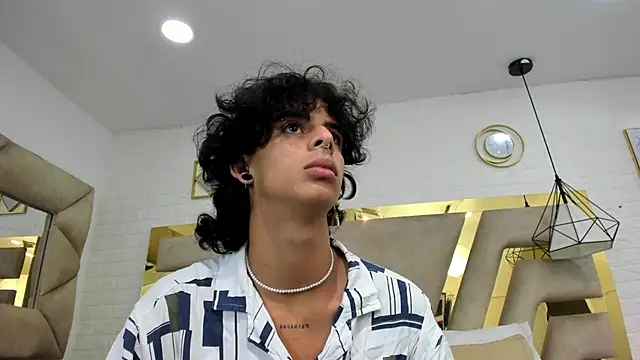 Snapshot of Ibratxandy chatting on November 7, 2025, 2:21 pm Ibratxandy online show from November 7, 2025, 2:21 pm