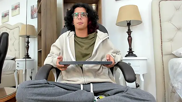 Snapshot of Ibratxandy chatting on February 23, 2026, 7:36 pm Ibratxandy online show from February 23, 2026, 7:36 pm