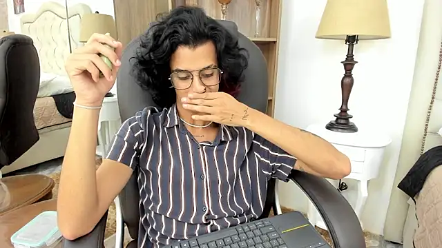 Snapshot of Ibratxandy chatting on February 6, 2026, 8:16 pm Ibratxandy online show from February 6, 2026, 8:16 pm