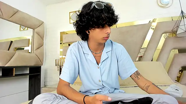 Snapshot of Ibratxandy chatting on October 24, 2025, 1:21 pm Ibratxandy online show from October 24, 2025, 1:21 pm