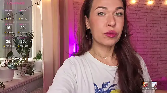 Snapshot of ReginaFoXXXy chatting on February 2, 2026, 10:36 am ReginaFoXXXy online show from February 2, 2026, 10:36 am