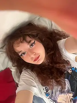 Snapshot of Sharon_Black chatting on May 25, 2026, 1:05 am Sharon Black online show from May 25, 2026, 1:05 am