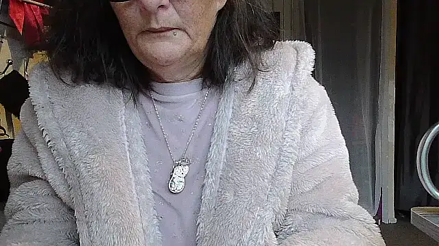 Mistress-Ivy51 online show from October 15, 2025, 7:27 am