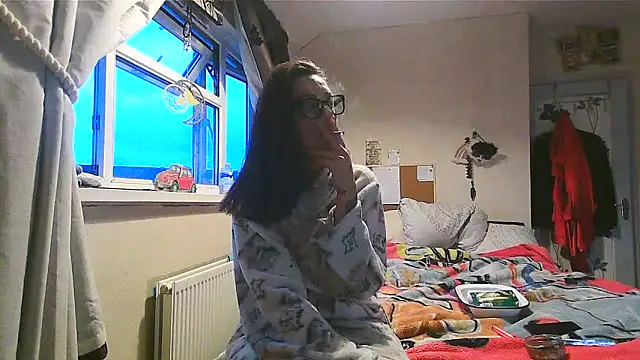 Mistress-Ivy51 online show from April 28, 2026, 4:50 am