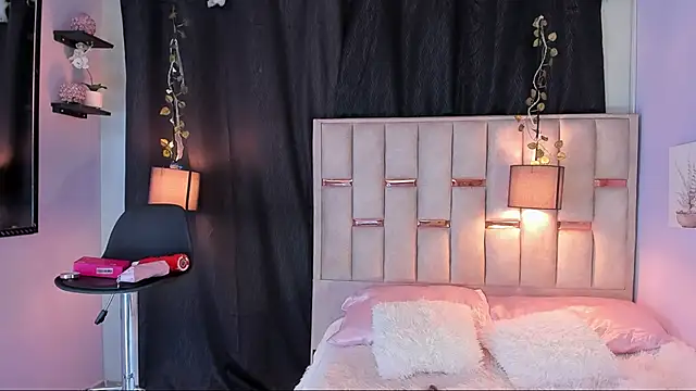 Snapshot of Hanzking01 chatting on November 11, 2025, 3:23 am Hanzking01 online show from November 11, 2025, 3:23 am